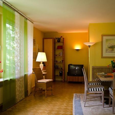Haus Helvetia Bed & Breakfast Bad Orb Bagian luar foto